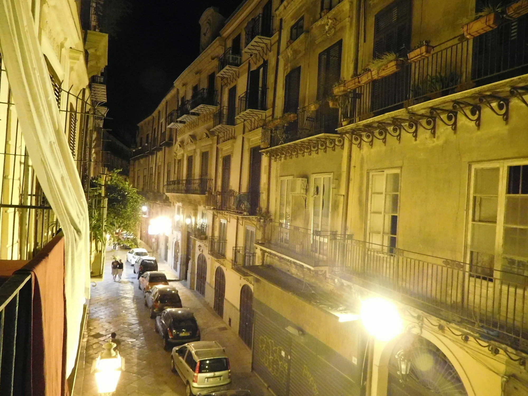 Ostello Exclusive Dependance Palermo Exterior photo